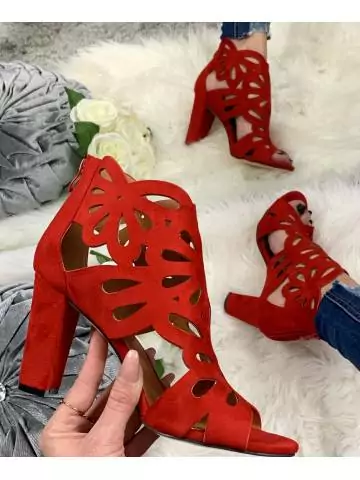 My Look Féminin Mes sandales rouge daim "so chic",prêt à porter pour femme
