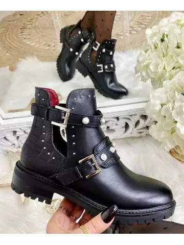 MyLookFeminin,Mes boots noires ajourées bi-matière "jolies perles" 19 € Mode Femme