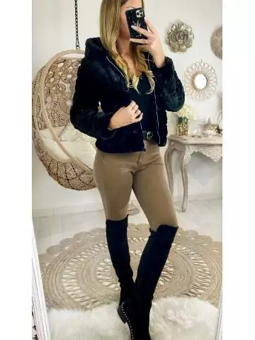 MyLookFeminin,Blouson noir zippé "style fourrure et capuche"33 € Vêtements Mode femme fashion
