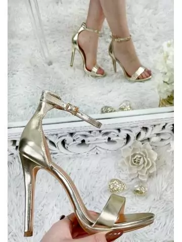 MyLookFeminin,Mes jolies sandales gold "talon haut" 12 € Mode Femme