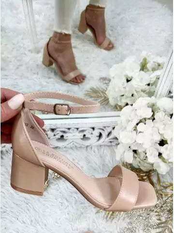 MyLookFeminin,Mes jolies sandales à talon " beige & talon carré" 13 € Mode Femme