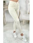 MyLookFeminin,Mon jeans taille haute blanc cassé28 € Vêtements Mode femme fashion