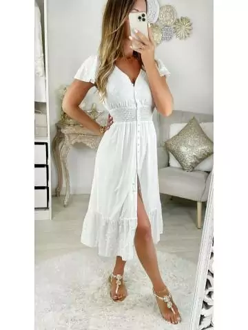 MyLookFeminin,Ma robe longue blanche boutonnée " jolies broderies"29 € Vêtements Mode femme fashion