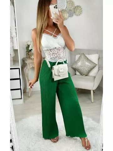 MyLookFeminin,Mon pantalon plissé "So Green "23 € Vêtements Mode femme fashion