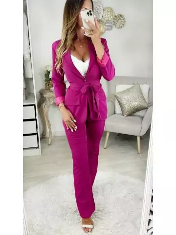 MyLookFeminin,Mon joli blazer fuchsia " So Classic"29 € Vêtements Mode femme fashion