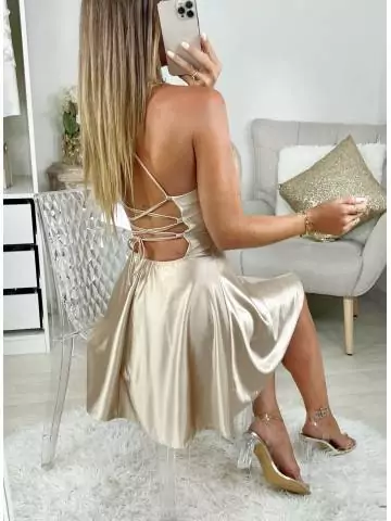 MyLookFeminin,Ma jolie robe gold "patineuse et dos lacet"27 € Vêtements Mode femme fashion