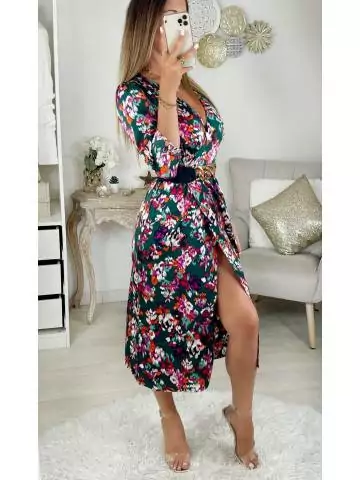 MyLookFeminin,Robe longue satinée "Green & blurry flowers"28 € Vêtements Mode femme fashion