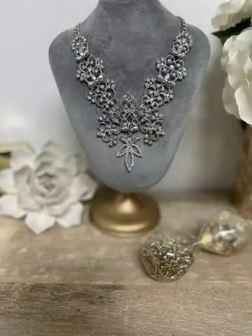 MyLookFeminin,Mon joli collier de princesse " Silver & Diam's"12 € Vêtements Mode femme fashion
