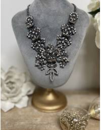 Mon joli collier de princesse "Grey & Diam's"