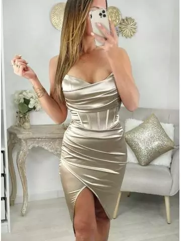 MyLookFeminin,Ma superbe robe satinée Gold "style corset"29 € Vêtements Mode femme fashion