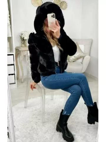 MyLookFeminin,* Mon manteau court noir" Hood & Fur"59 € Vêtements Mode femme fashion