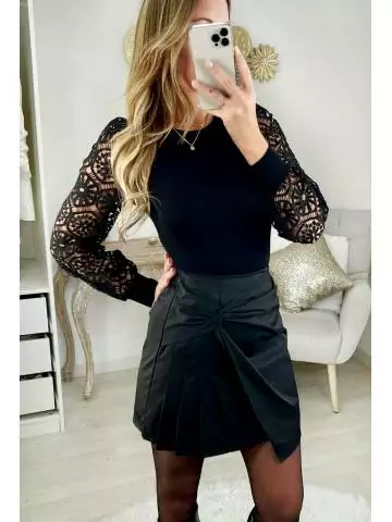 MyLookFeminin,* Ma petite jupe noire nouée et plissée24 € Vêtements Mode femme fashion