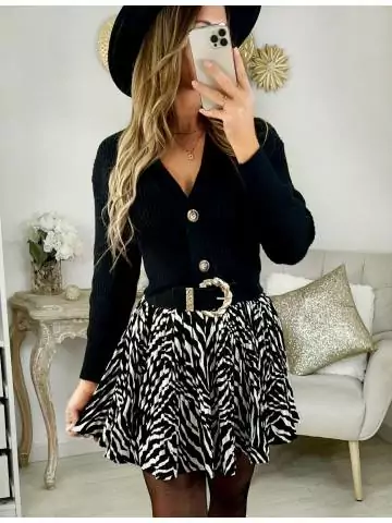 MyLookFeminin,Ma petite jupe plissée " black & white zébra"26 € Vêtements Mode femme fashion