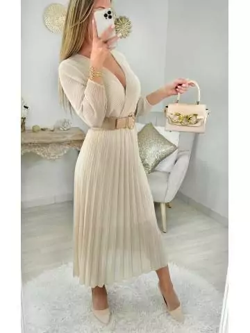 MyLookFeminin,Ma robe longue cache cœur " beige et plissée"27 € Vêtements Mode femme fashion
