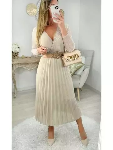 MyLookFeminin,Ma robe longue cache cœur " beige et plissée"27 € Vêtements Mode femme fashion