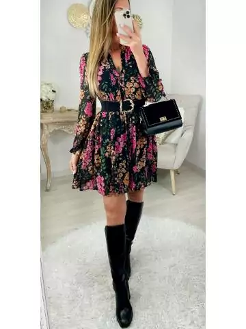 MyLookFeminin,Ma robe boutonnée et lien à nouer " beautiful flowers"29 € Vêtements Mode femme fashion