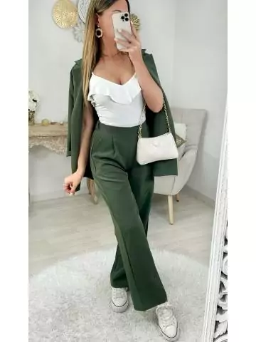 MyLookFeminin,Mon pantalon fluide et droit kaki " so classic"21 € Vêtements Mode femme fashion