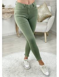 Mon jeans taille haute vert olive" bas used"