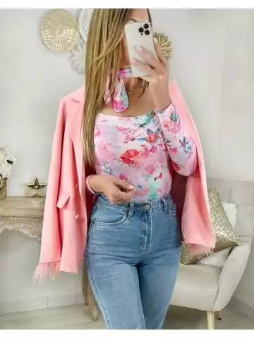 MyLookFeminin,mon body et son petit nœud " beautiful roses"21 € Vêtements Mode femme fashion
