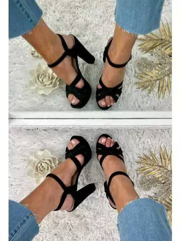 MyLookFeminin,Mes sandales compensées style daim " black & lacées"26 € Vêtements Mode femme fashion