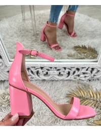 sandales à talons rose